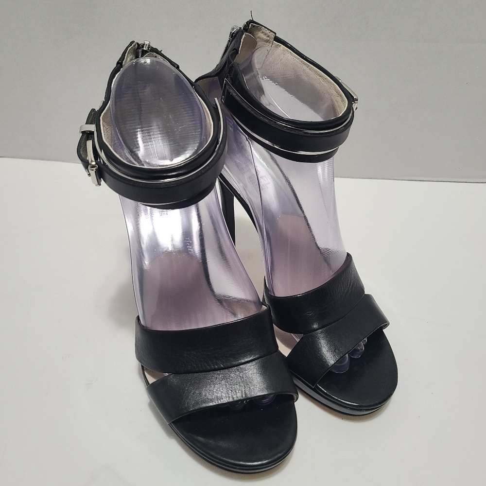 Michael‎ Kors Karlie Open Toe Ankle Strap Heels Leather Black Size 8 NWT